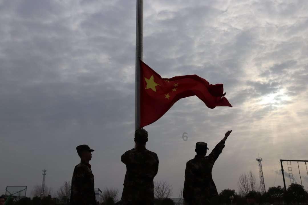 小猫钓鱼游戏龙王版有船