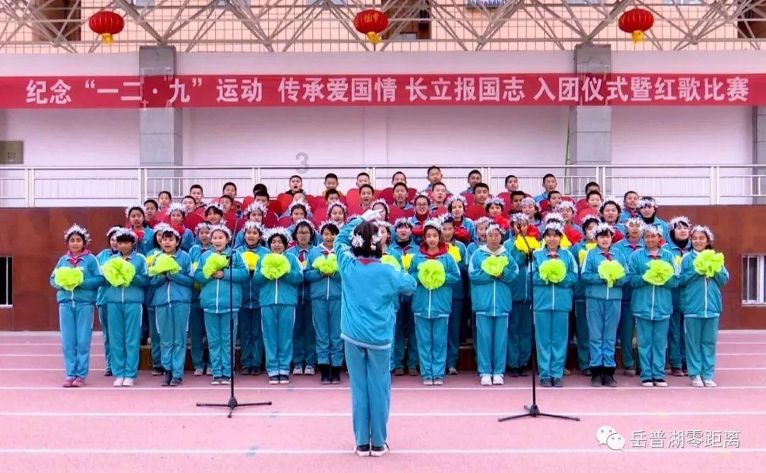 彩虹生日蛋糕